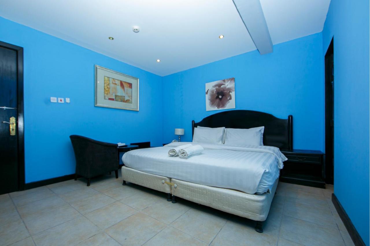 Bahrain Plaza Hotel Manama Eksteriør billede